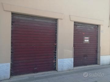 Locale commerciale uso negozio o uffici