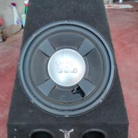 subwoofer con cassa danneggiata