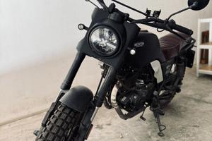 Brixton Glanville 250 X – 2021 | Solo 2.500 km