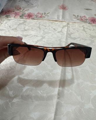 Occhiali da sole rettangolari