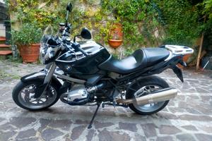 BMW R1200R perfetta e completa di accessori