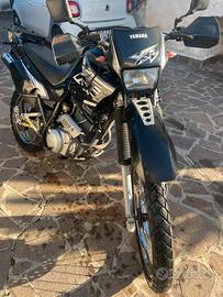Yamaha XT600E