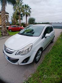 opel corsa 1.2 gpl 2012