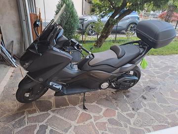 Yamaha T Max 530 - 2012