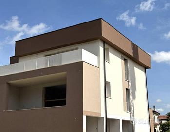 Appartamento di 125 m² con 4 locali e box auto a S