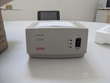 regolatore di tensione apc 