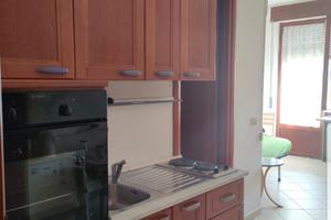 Monolocale zona Case Bruciate arredato