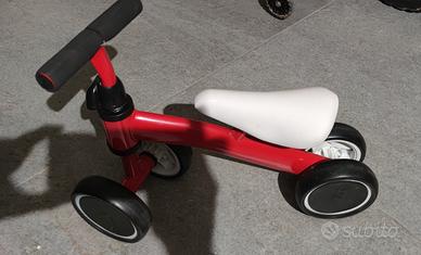 bici quadriciclo senza pedali