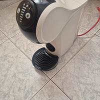 macchina nescafe dolce gusto 
