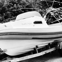 Belluga perondi gommone cabinato 19 piedi