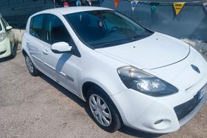 Renault Clio 1.2 16V 5 porte GPL Yahoo!