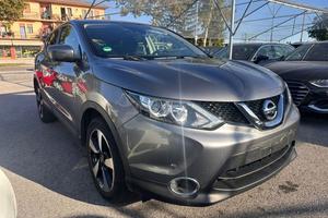 NISSAN Qashqai 1.5 dCi N-Connecta
