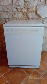 lavastoviglie smeg