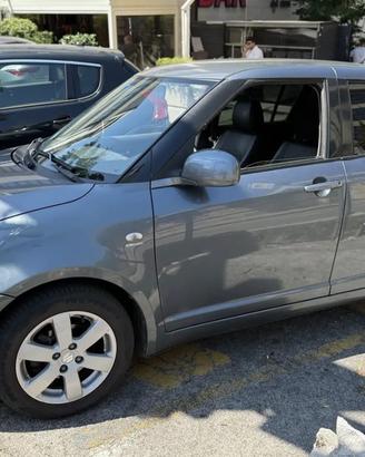 Suzuki Swift 4X4 GPL