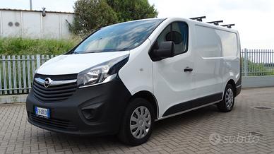 Opel Vivaro 120cv