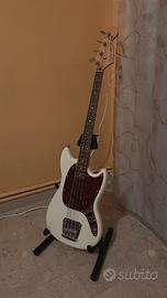 Squier by Fender Classic Vibe ‘60s Mustang Bass
