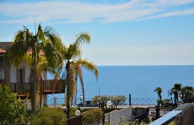 Bilocale con Posto Auto e Discesa a Mare Sheraton