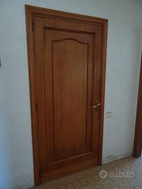 Portone in legno