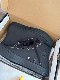 Scarpe converse