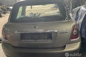 Ricambi disponibili portellone post. mini cooper