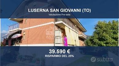 Immobile in asta di 105 m² con box auto a Luserna 