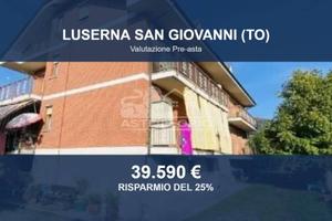 Immobile in asta di 105 m² con box auto a Luserna 