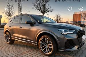 audi q3 s.line