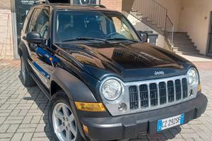 4X4 CHEROKEE 2.8 TURBINA E CATENA NUOVI