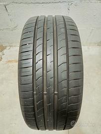 235/50 r18  