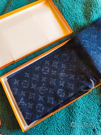 Louis Vuitton Sciarpa Monogram Classic
