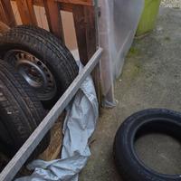 3 gomme  misure 195-65 R15 95H