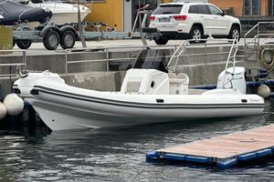 Gommone Infinity Milano R8