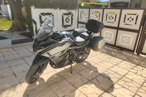 CFMOTO 650 GT