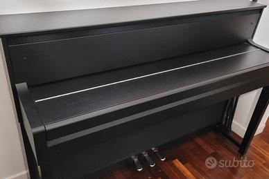 Pianoforte Yamaha Clavinova 585