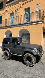 land cruiser lj70