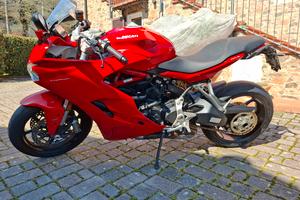 Ducati supersport 939