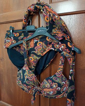 Costume Calzedonia + pareo Paisley 👙