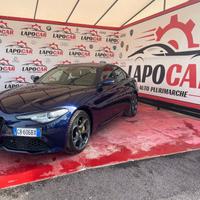 Alfa Romeo Giulia 2.0 Turbo 280 CV AT8 AWD Q4 Velo