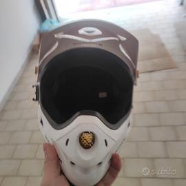 casco integrale per mtb