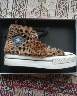 Scarpe Converse Limited Edition leopardate