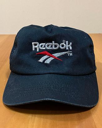 Reebok Cappello Visiera Alternative Streetwear 90s