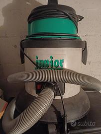 aspirapolvere 