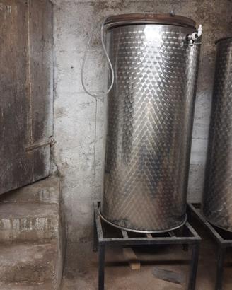 CISTERNE VINO