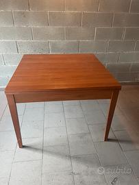 Tavolo allungabile