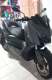 XMax tech max 125 4t 2021