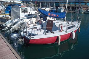 Barca a vela a Civitavecchia