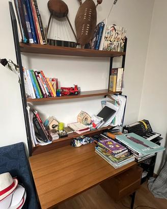 Libreria Stile Scandinavo