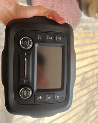 Autoradio Jeep Renegade con Pin