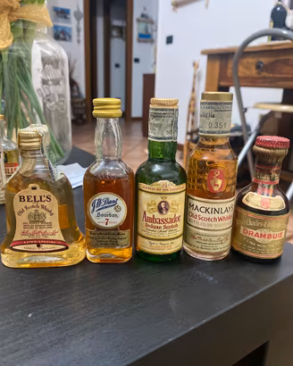 Set 5 mignon liquori per collezionisti