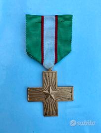 Croce tipo Al Merito di Guerra anni'50
